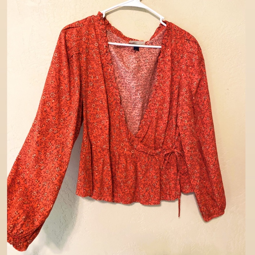 Red Floral Long Sleeve Blouse w/ Tie